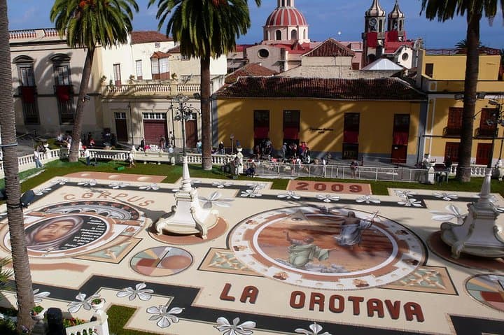 Tour privado de 6 horas por La Orotava + Puerto de La Cruz con recogida en el hotel - 1