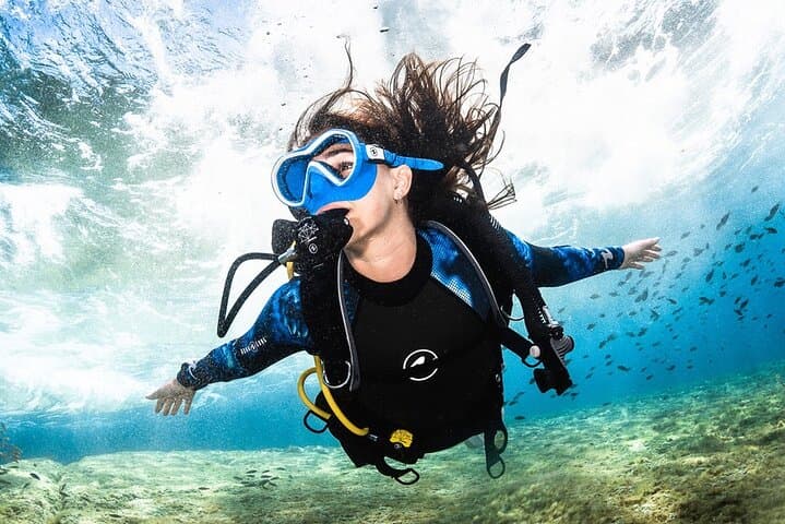 Estudiante de buceo en aguas abiertas en Tenerife - 1
