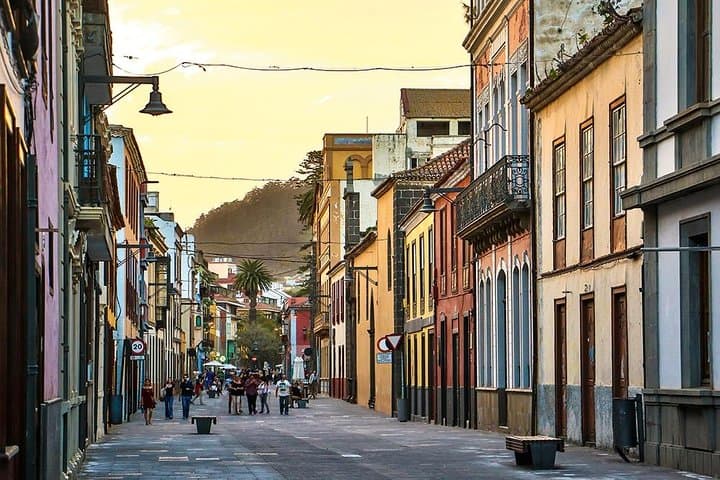 Tour privado de 4 horas a La Laguna desde Tenerife desde el hotel o el puerto de recogida - 1