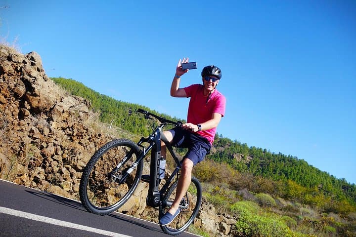 Tour guiado por el volcán Teide en bicicleta eléctrica - 3