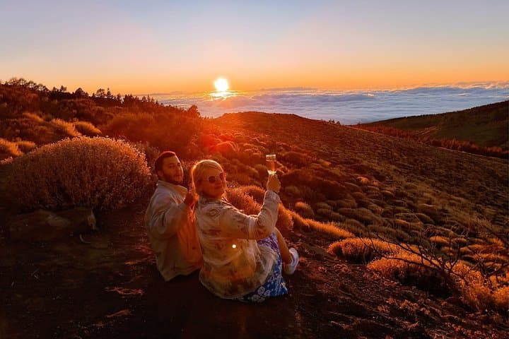 Tour Premium: Teide Masca y Garachico con Puesta de Sol y Cava - 1