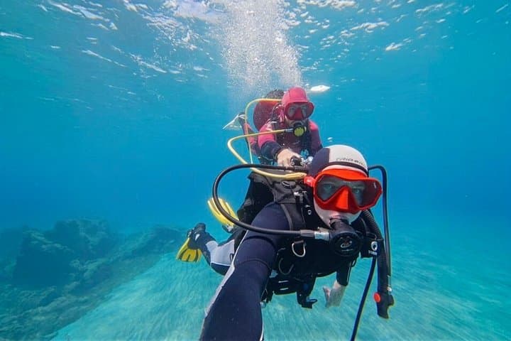 Tenerife Experiencia de buceo principiante con fotos y vídeos - 1